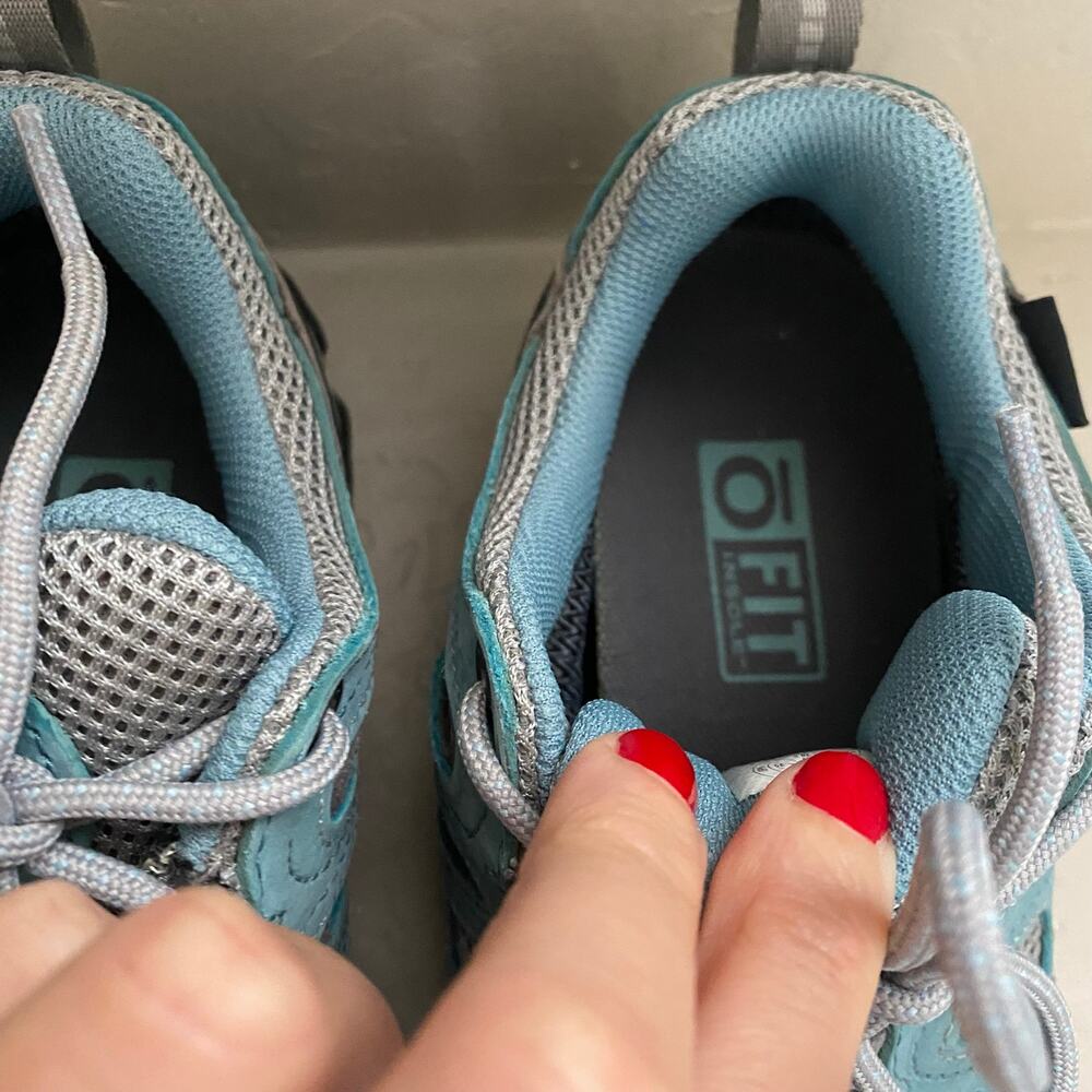 Oboz Sawtooth II Low Hiking Shoes Womens Size 8 Blue Gray Waterproof - Picture 6 of 7